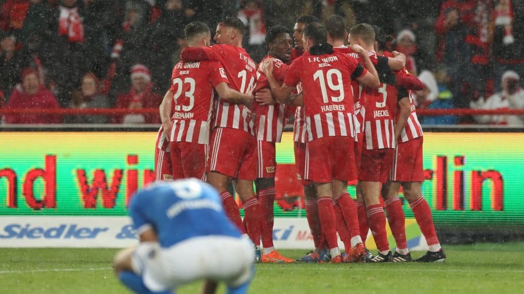 ΣΤΟΥΤΓΚΑΡΔΗ - ΟΥΝΙΟΝ ΒΕΡΟΛΙΝΟΥ ΠΡΟΓΝΩΣΤΙΚΑ