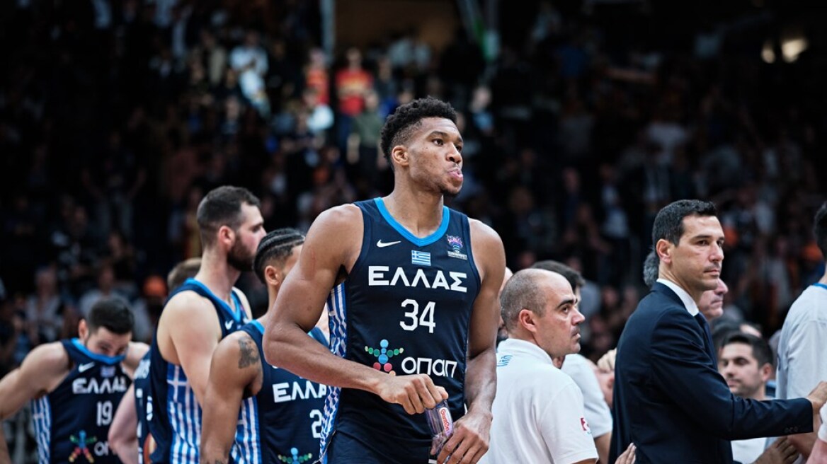 Πανστρατιά αστέρων για την Εθνική