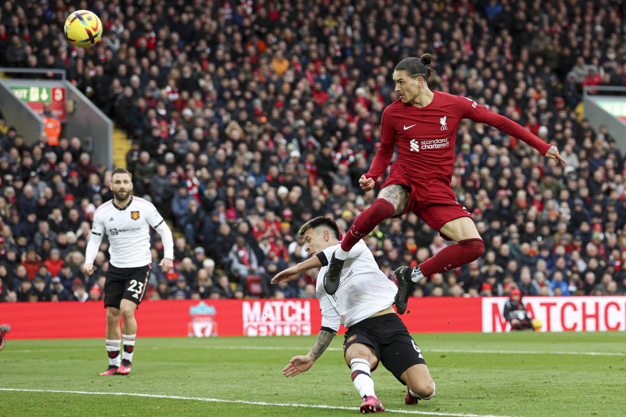 Λίβερπουλ – Μάντσεστερ Γιουνάιτεντ με ειδικά στοιχήματα και ενισχυμένες αποδόσεις