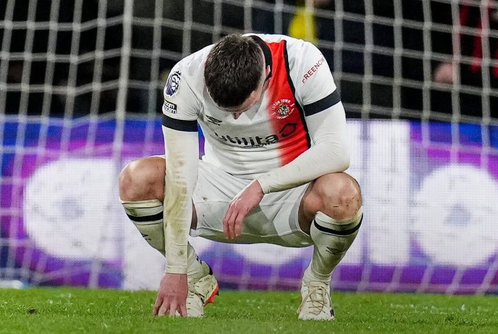 Λούτον - Νότιγχαμ Φόρεστ Προγνωστικά