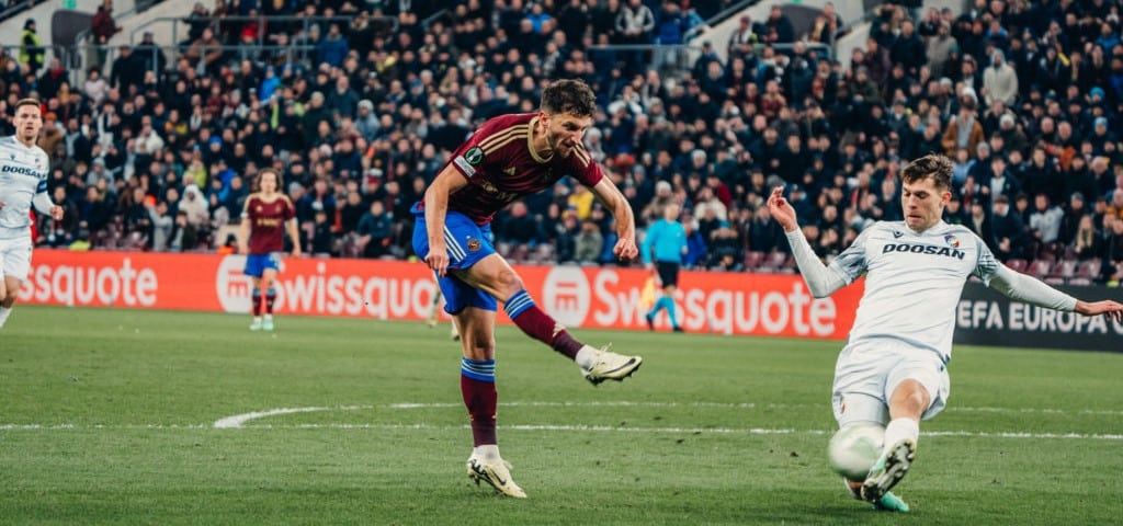 ΒΙΚΤΟΡΙΑ ΠΛΖΕΝ - ΣΕΡΒΕΤ ΠΡΟΓΝΩΣΤΙΚΑ