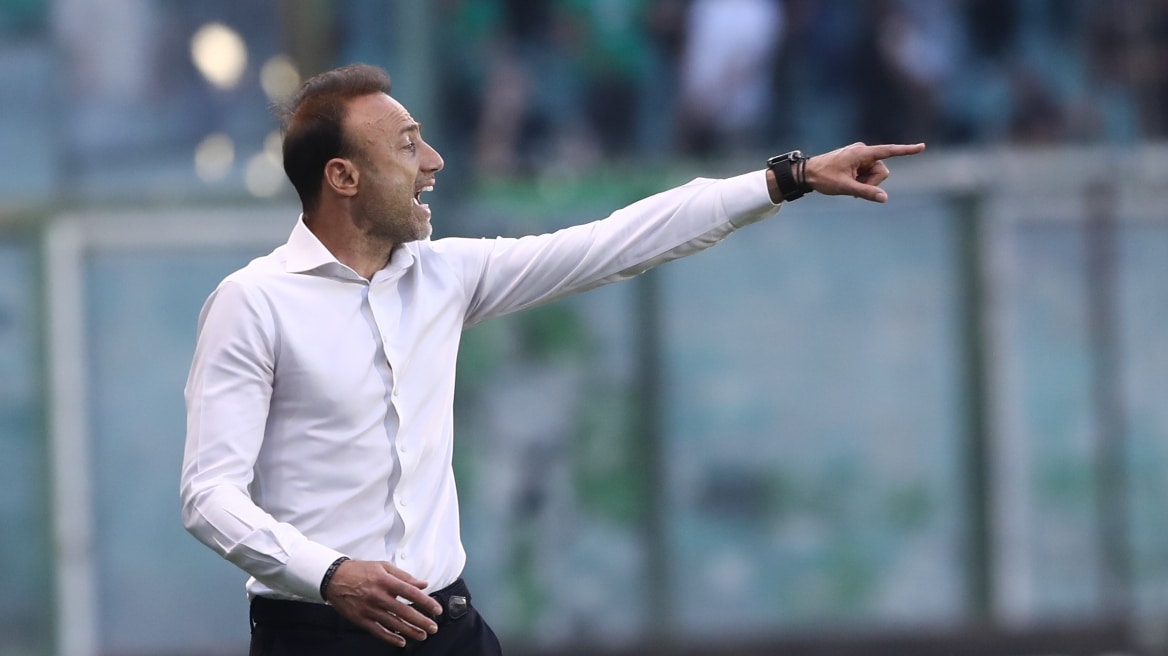 Μην αποκλείετε να μείνει ο Κόντης στον Παναθηναϊκό