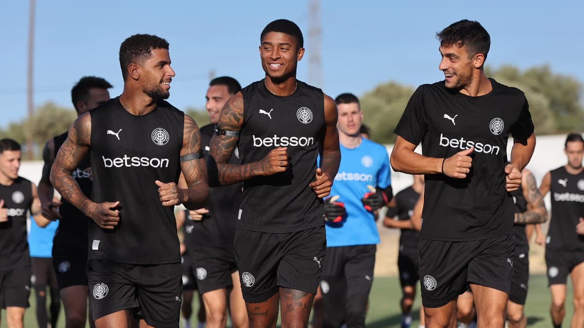 παίκτες του ΟΦΗ