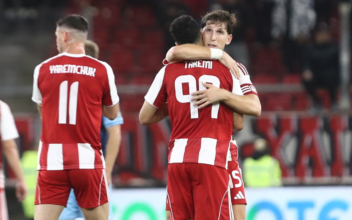 Ο Ολυμπιακός την κοιτάζει στα μάτια σε απόδοση φωτιά!