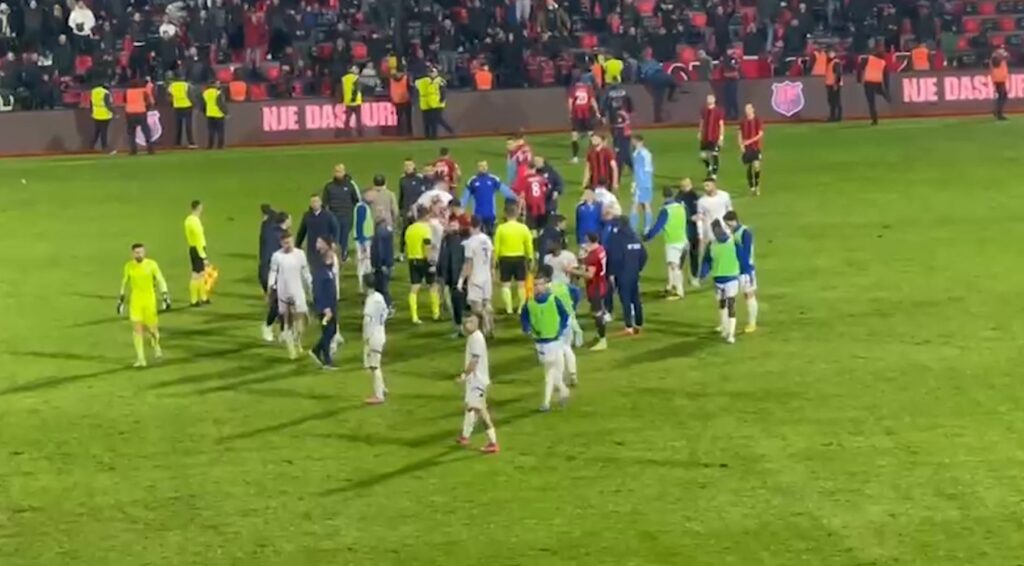 Βλαζνία - Φλαμουρτάρι στοίχημα