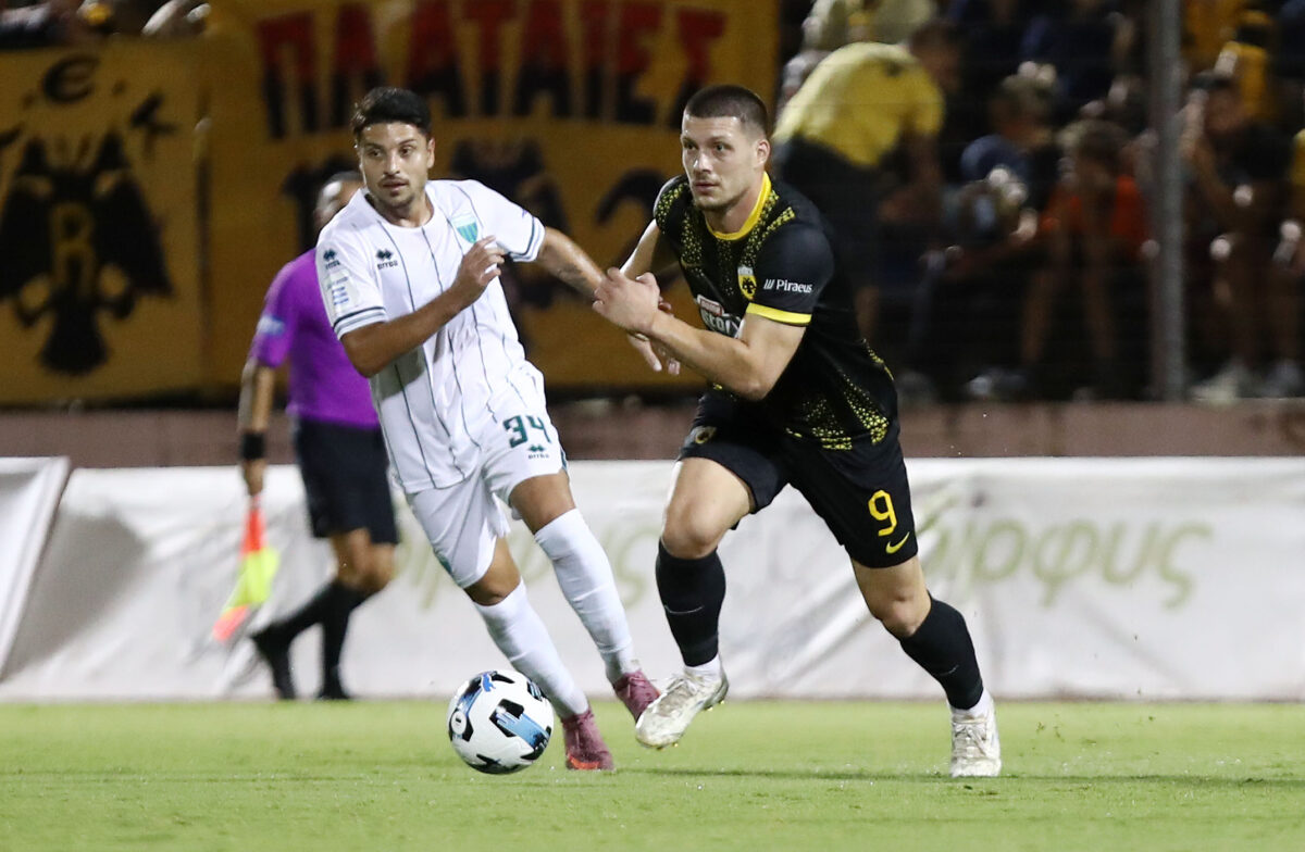 H μάχη της κορυφής με ειδικά στοιχήματα!