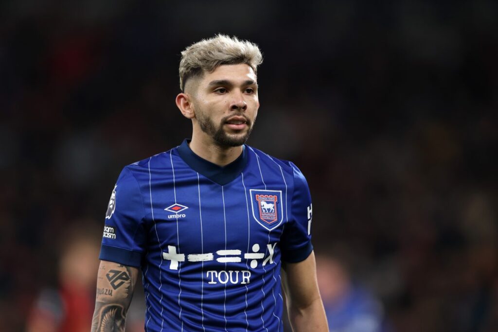 H αλήθεια για τον παικταρά Ενσίσο και τον Ολυμπιακό