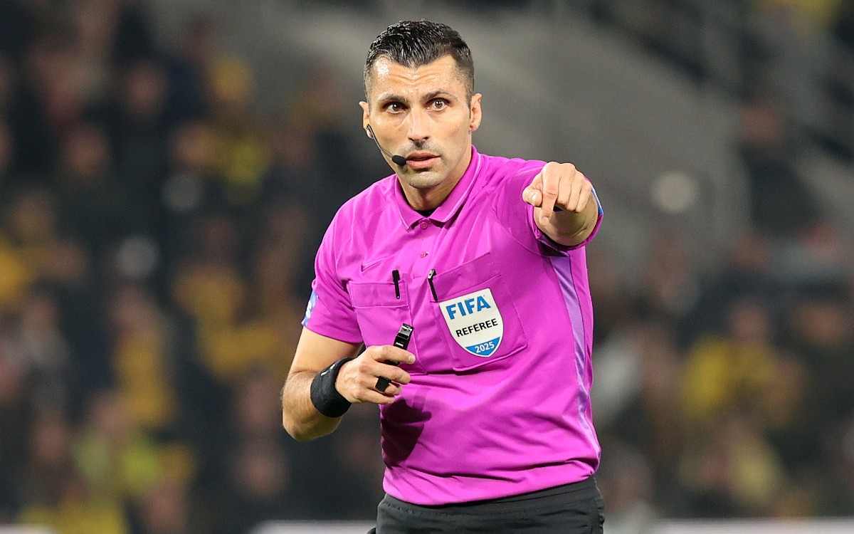 Κηφισιά - ΠΑΟΚ διαιτητής: Με τις κάρτες στο... τσεπάκι ο Φωτιάς!