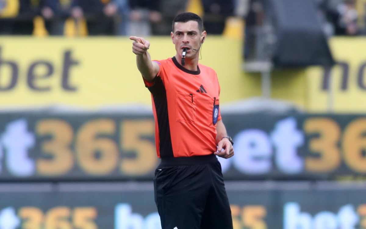 ΟΦΗ - Ολυμπιακός διαιτητής: Όσα «λένε» οι αριθμοί του Ματσούκα