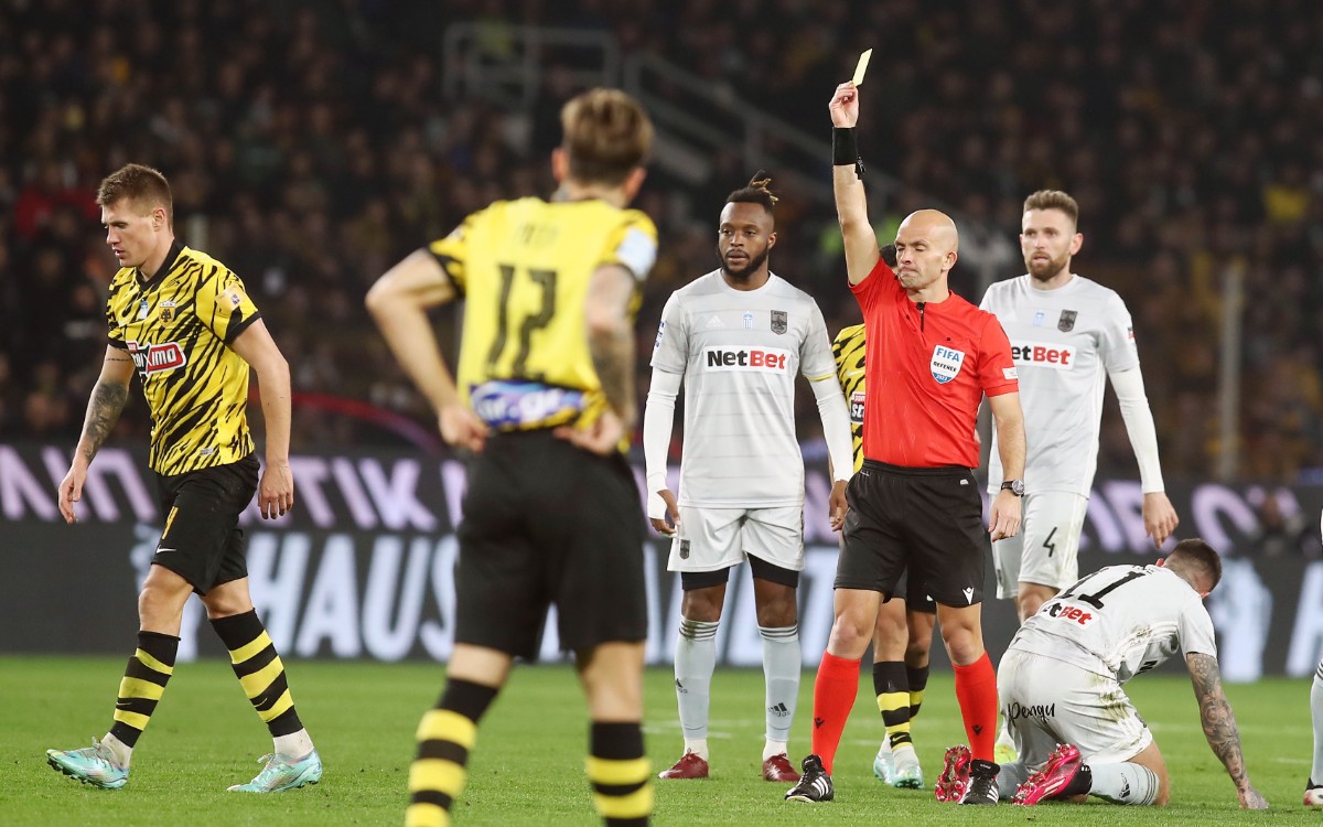 Τσέλιε - ΑΕΚ Γκοντίνιο