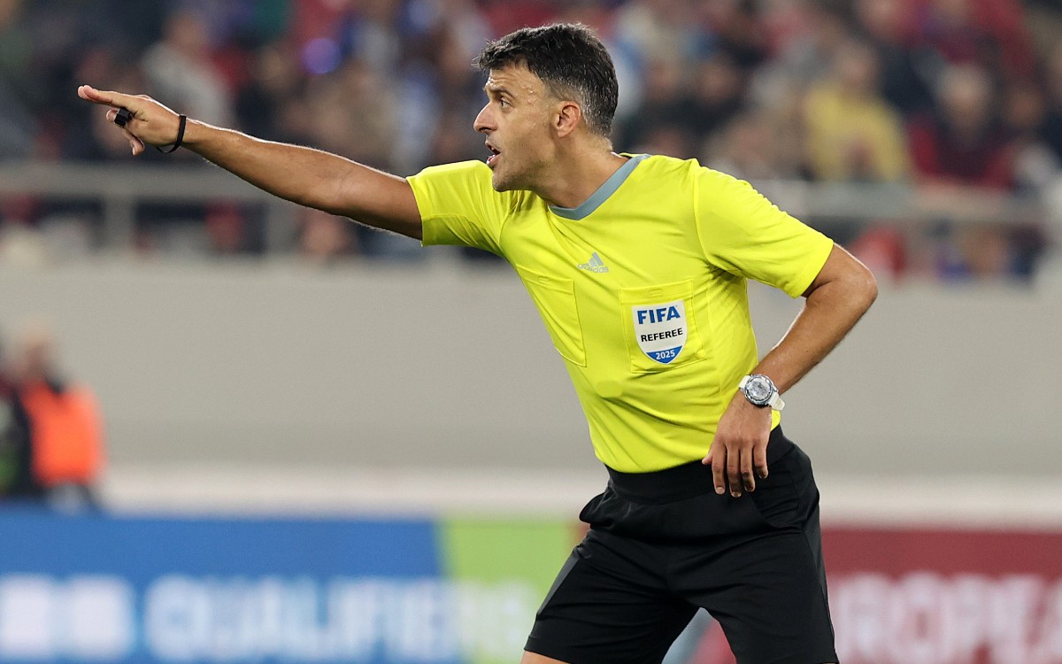 ΑΕΚ - ΠΑΟΚ διαιτητής: Το 45% των αγώνων του Μανθάνο φέτος, έχει πέναλτι!