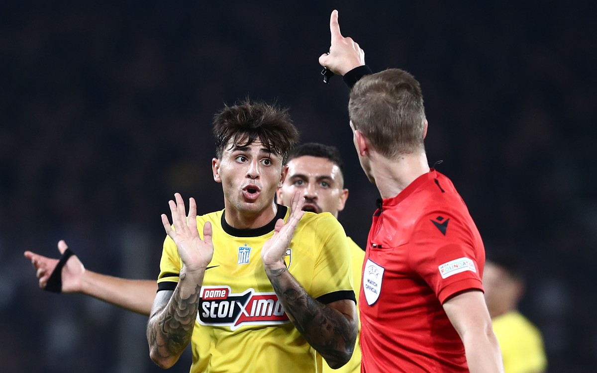 ΑΕΚ - Ράγιο Βαγεκάνο διαιτητής