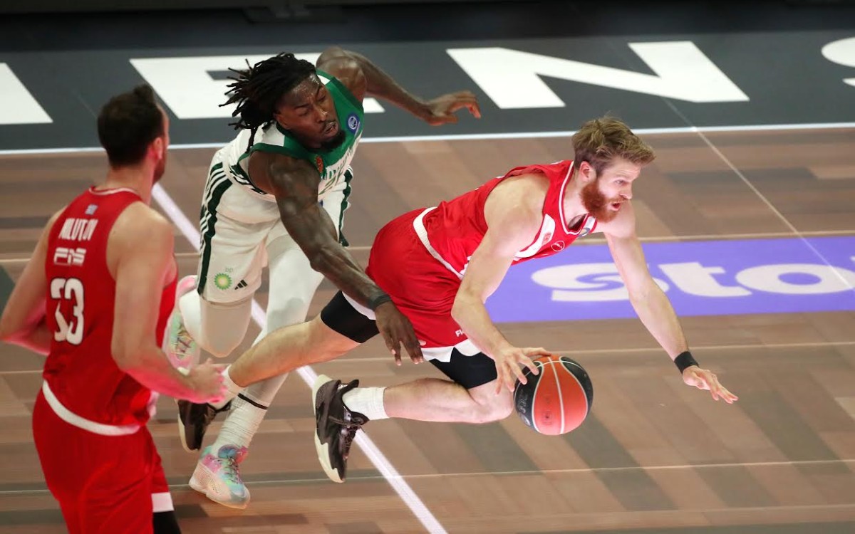 Έναρξη των Playoffs της Euroleague με ειδικά στοιχήματα!