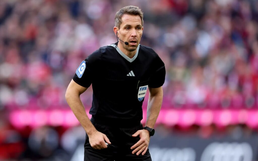 Ολυμπιακός - ΑΕΚ διαιτητής: Για τέταρτη φορά ο Στίλερ στο ντέρμπι - Οι αριθμοί του