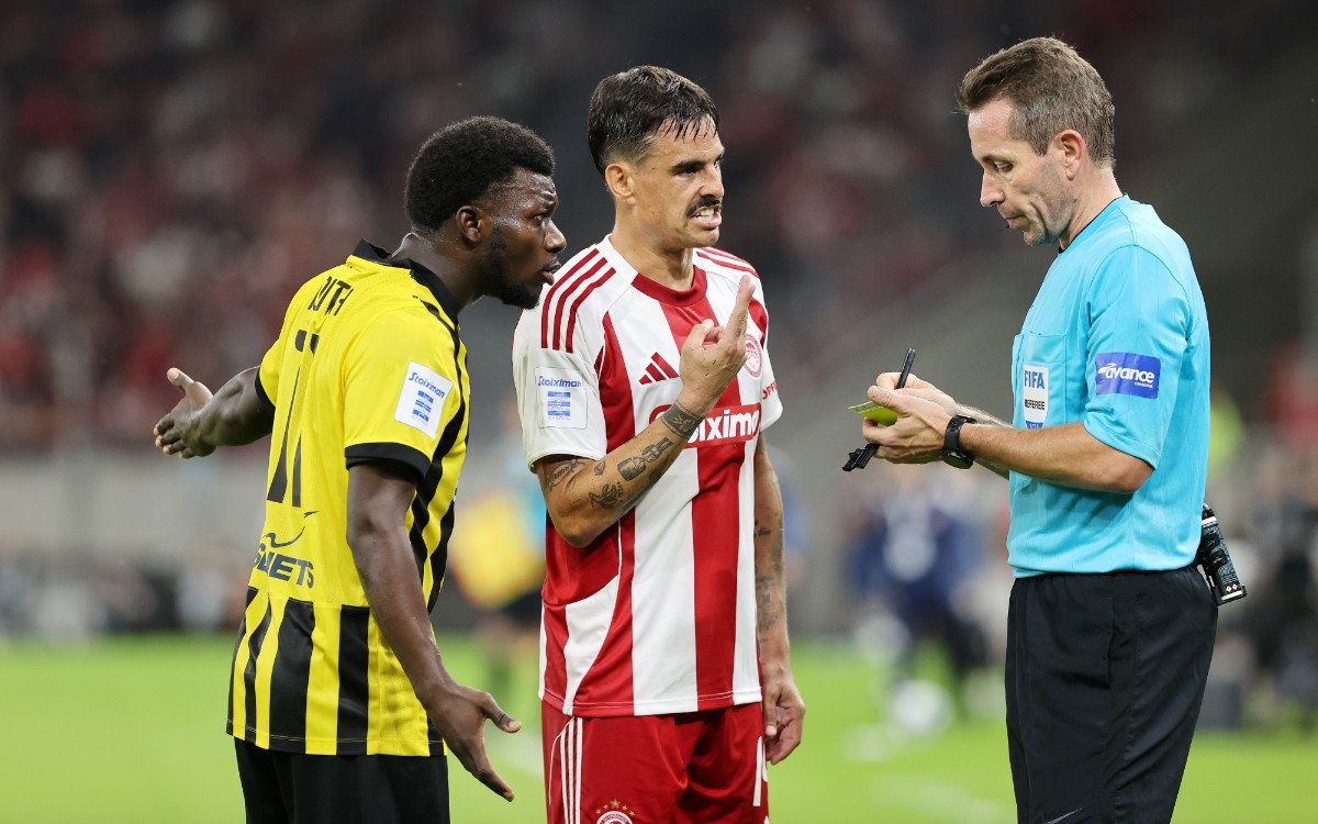 Ολυμπιακός - ΑΕΚ διαιτητής