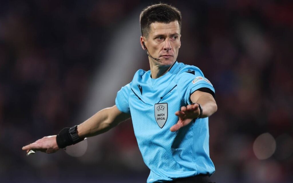 Ράγιο Βαγεκάνο - ΑΕΚ διαιτητής: Αυτοί είναι οι αριθμοί του ελίτ Μπαστιάν